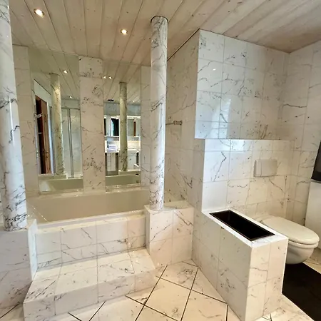 145m2ferienwohnung Haas פוגן